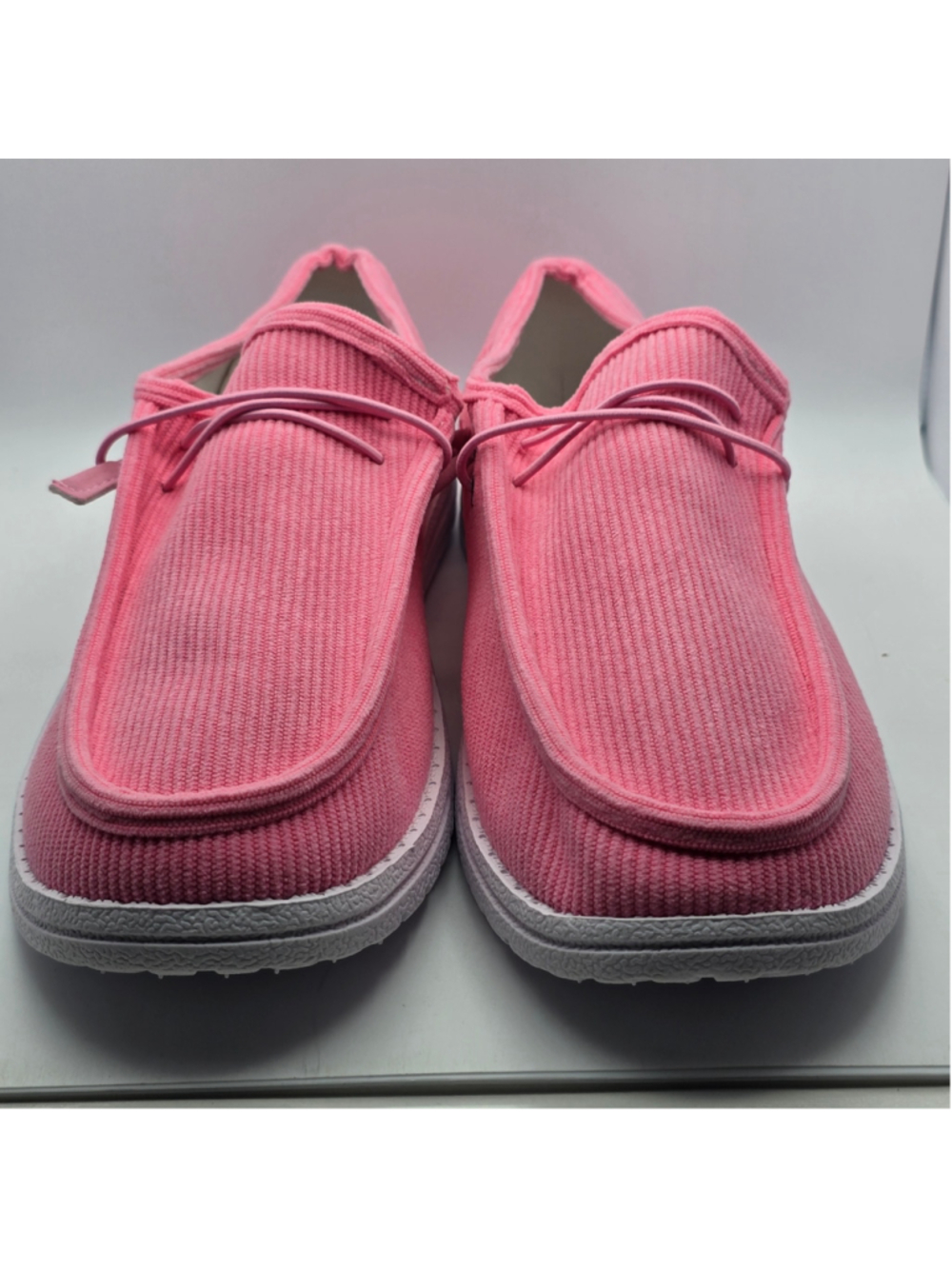 Women's Unbranded Pink Corduroy Slip-On Sneakers Size 10 - Picture 2 of 8